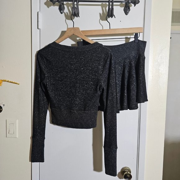 🏷️NWT UO Lounge Set! Tate Cozy Knit Layered Top & Mini Skort Set In Black - S/M - Picture 7 of 16